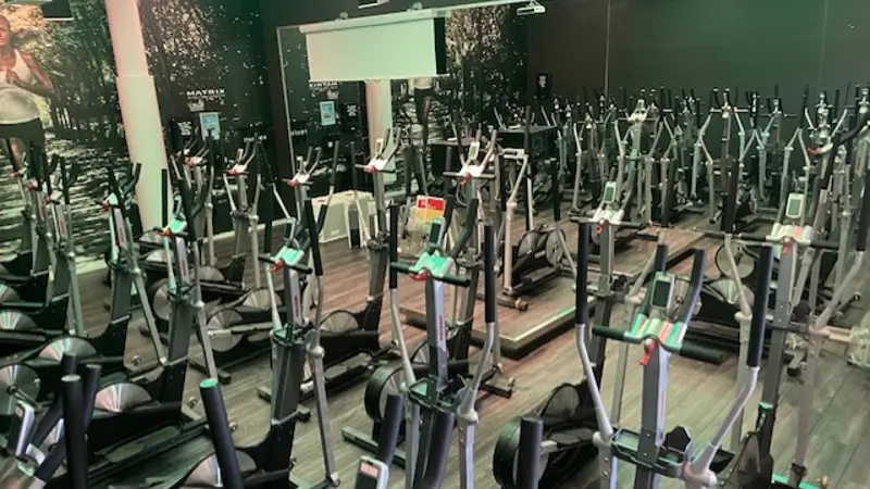 Haninge Port 73 Indoor Walking