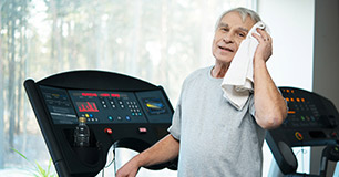 senior_306x160px.jpg