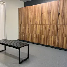 Omklädning 2