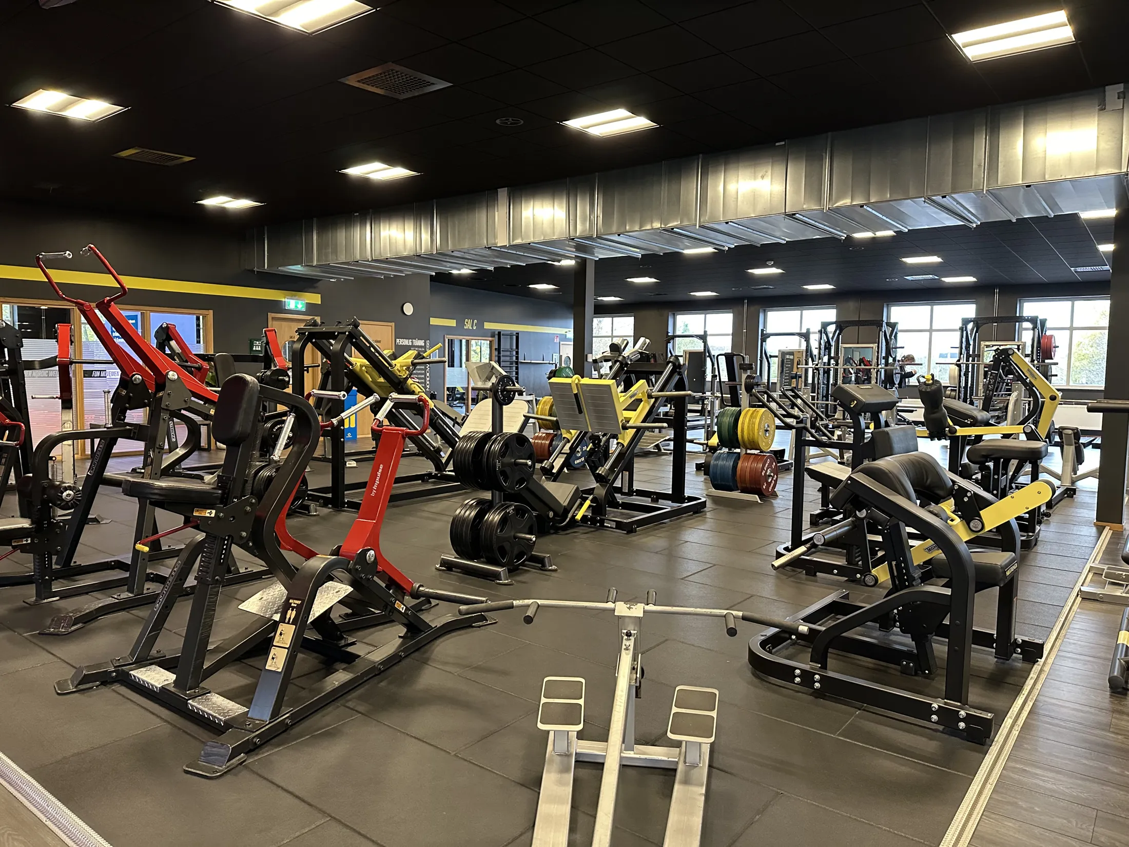 Kävlinge Tyngre Gym Maskiner