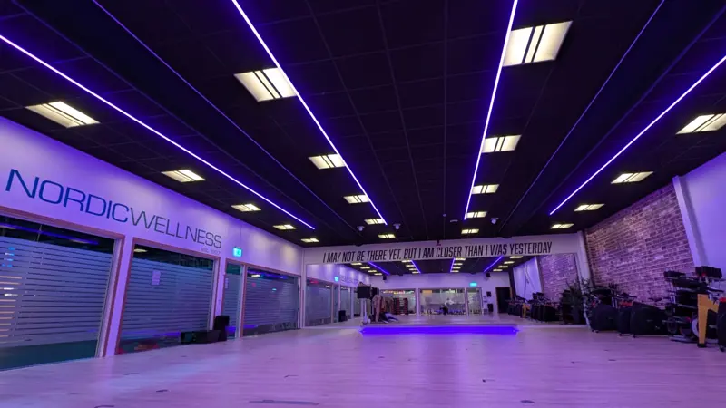 PXL 20251105 182219617.MP