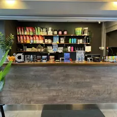 6E7ddb43 536E 42C5 B0d8 5Aeea61bd93c