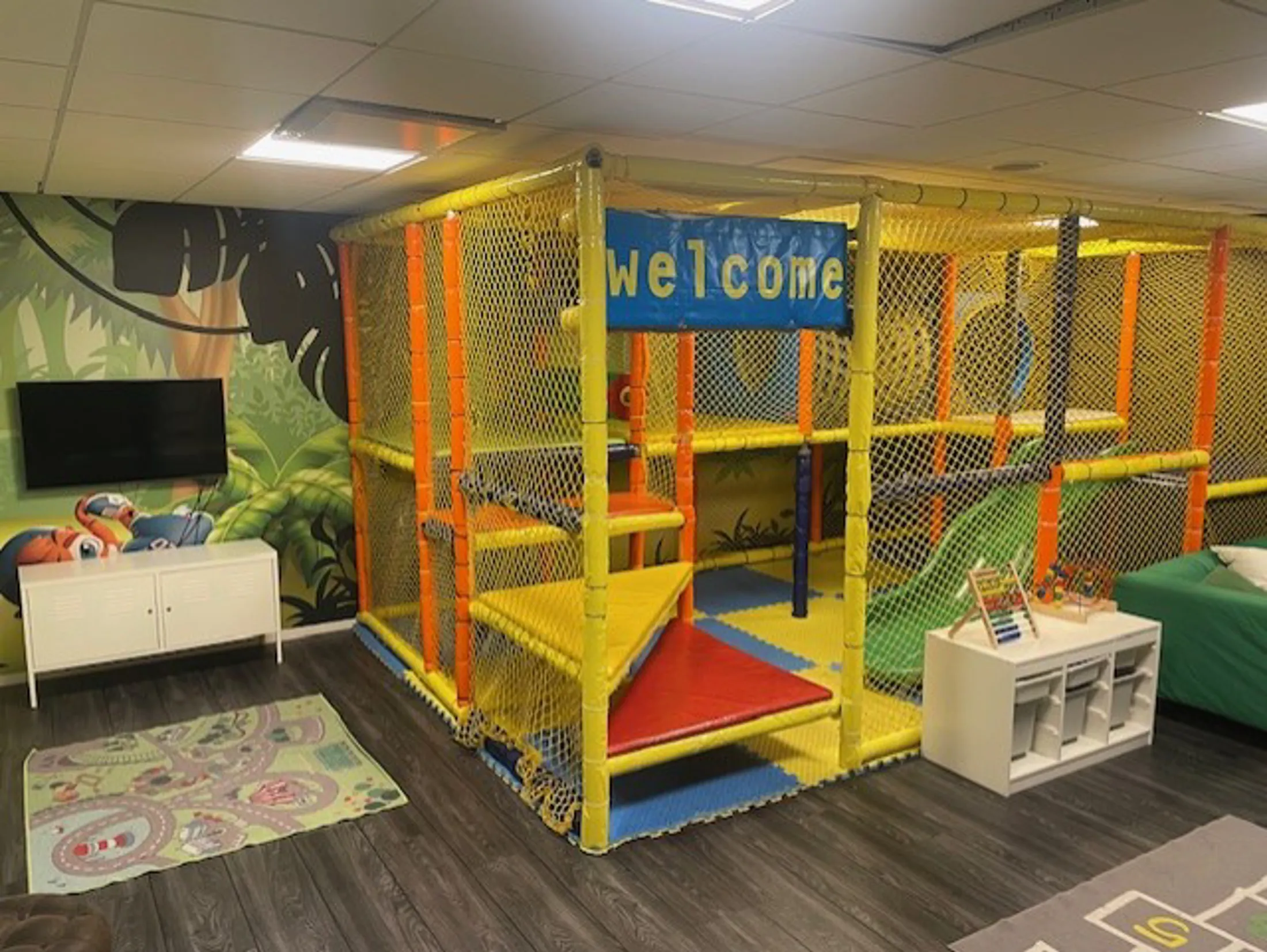 Haninge Port 73 Barn