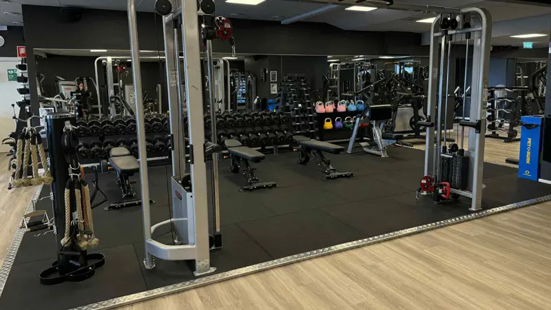 Ce48e4b4 Cd61 4B32 8F3c 9A2216af7c09