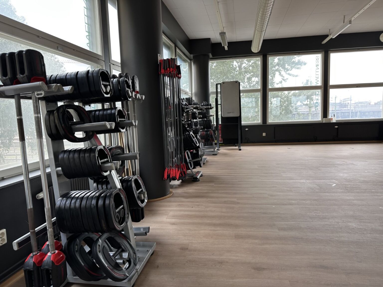 F2545023 390F 425E 80F4 89D31821f5fe