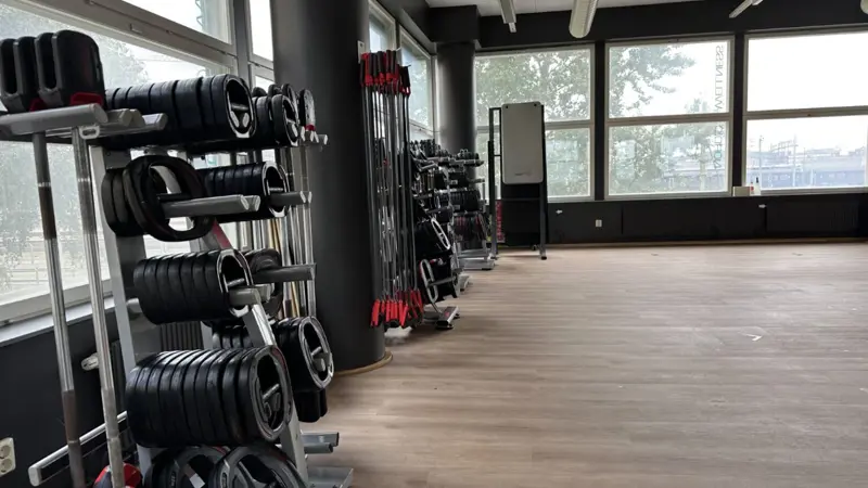 F2545023 390F 425E 80F4 89D31821f5fe