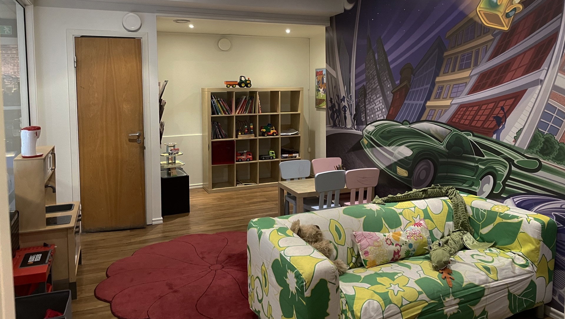 Uddevalla Junogatan Barnrum