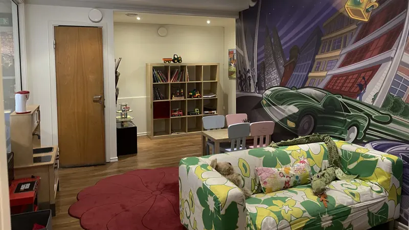 Uddevalla Junogatan Barnrum