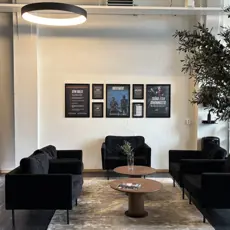 Armbåga Lounge 2