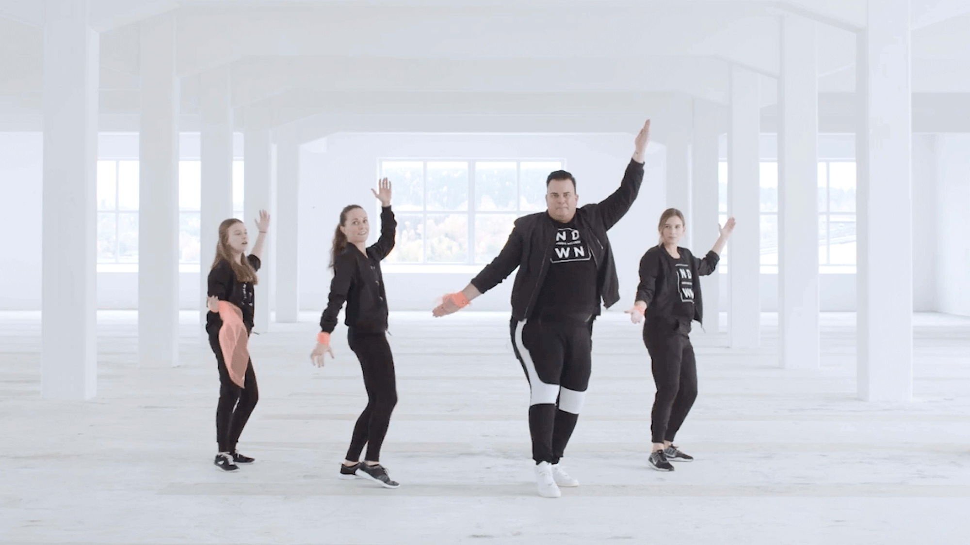 0049 Dance 2%0A