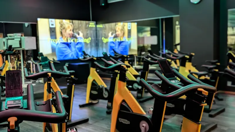 PXL 20250513 095123988.PORTRAIT~2