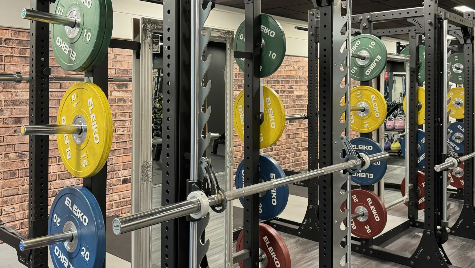 IMG Racks 24