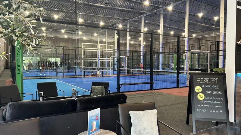 Tranås Lounge Och Padel